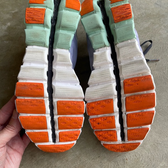 On Running Cloud Women's 8.5 White and Mint Running Shoes - Picture 11 of 11